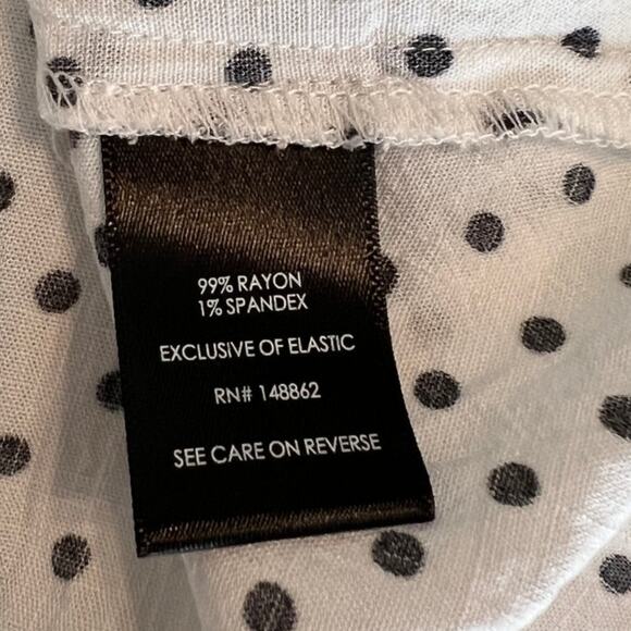 Torrid Rayon Slub Button-Front Puff Sleeve Polka Dot Top Size 2 - Picture 7 of 7